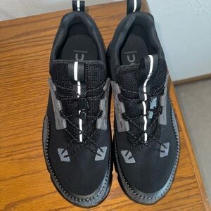 Brand new ON Cloudaway: Men’s US 10